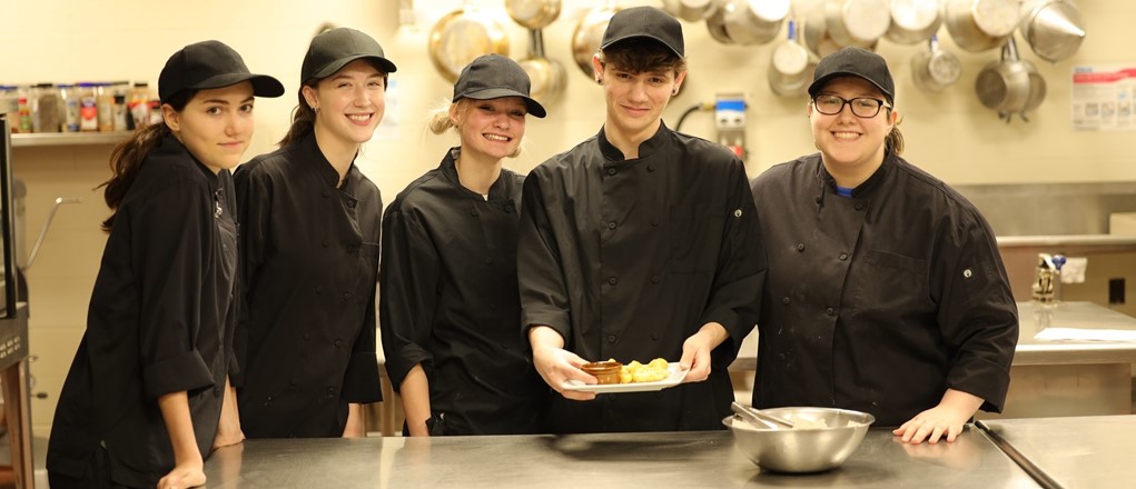 Culinary Students presenting food
